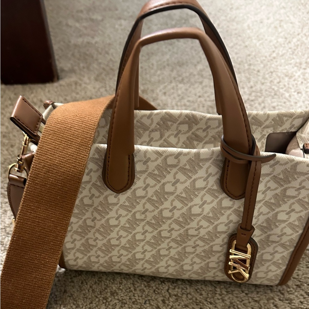 michael kors gigi bag